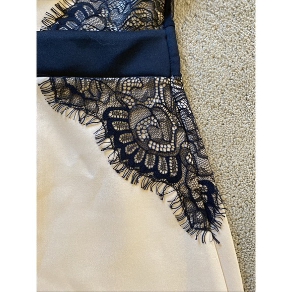 NWT TRIXXI BEIGE/BLACK STRAPLESS MINI DRESS WITH‎ LACE DETAIL SIZE 3 - Picture 5 of 16